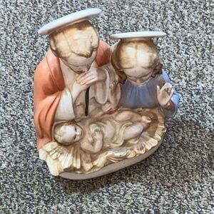 Vintage Italy Ceramic Nativity Scene Figurine Decor